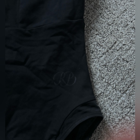 Russian Pointe black ballet mesh leotard size XS NEW - Picture 2 of 10